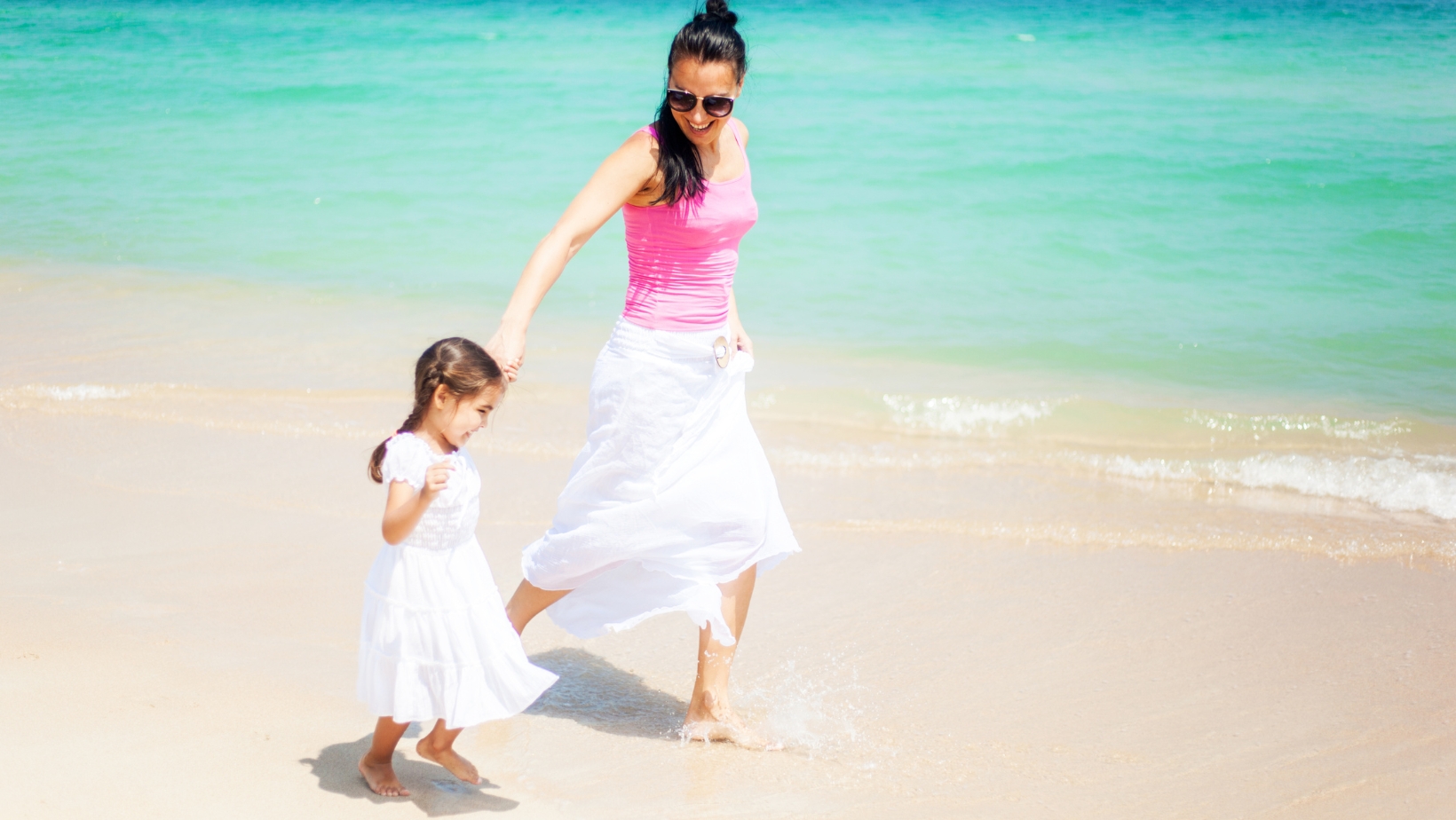 Celebrate Mother’s Day with 30A Beach Girls: Enjoy 15% Off Your Next Vacation!